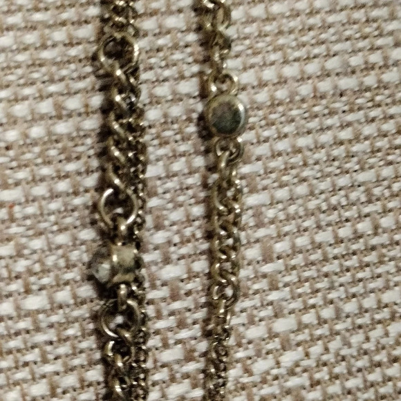 Jessica Simpson Multiple Strand Cabochon Rhinestone Pendant Gold Tone 16" - Picture 4 of 9